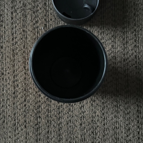 Dunkin' Donuts Travel Mug with Insulated Design - Picture 4 of 4